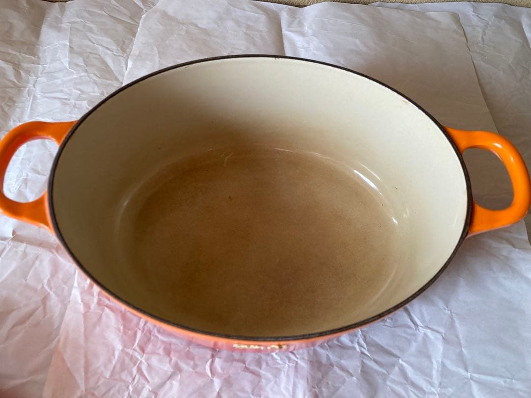 LE CREUSET 両手鍋 オレンジと赤のグラデーション