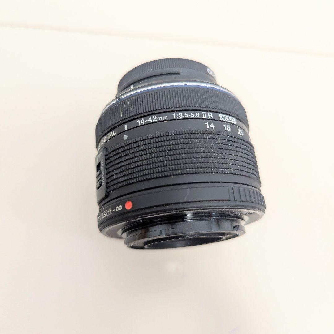 OLYMPUS E-PL6 ミラーレス一眼カメラ FlashAirカード付き