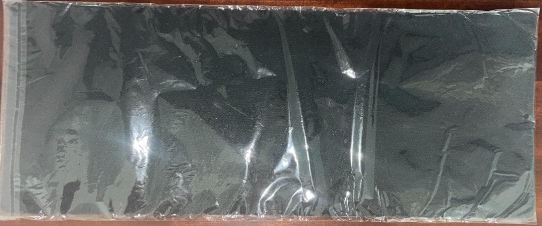 【新品未開封中国限定ハーフプレイマット】遊戯王 藍眼の銀龍 公式