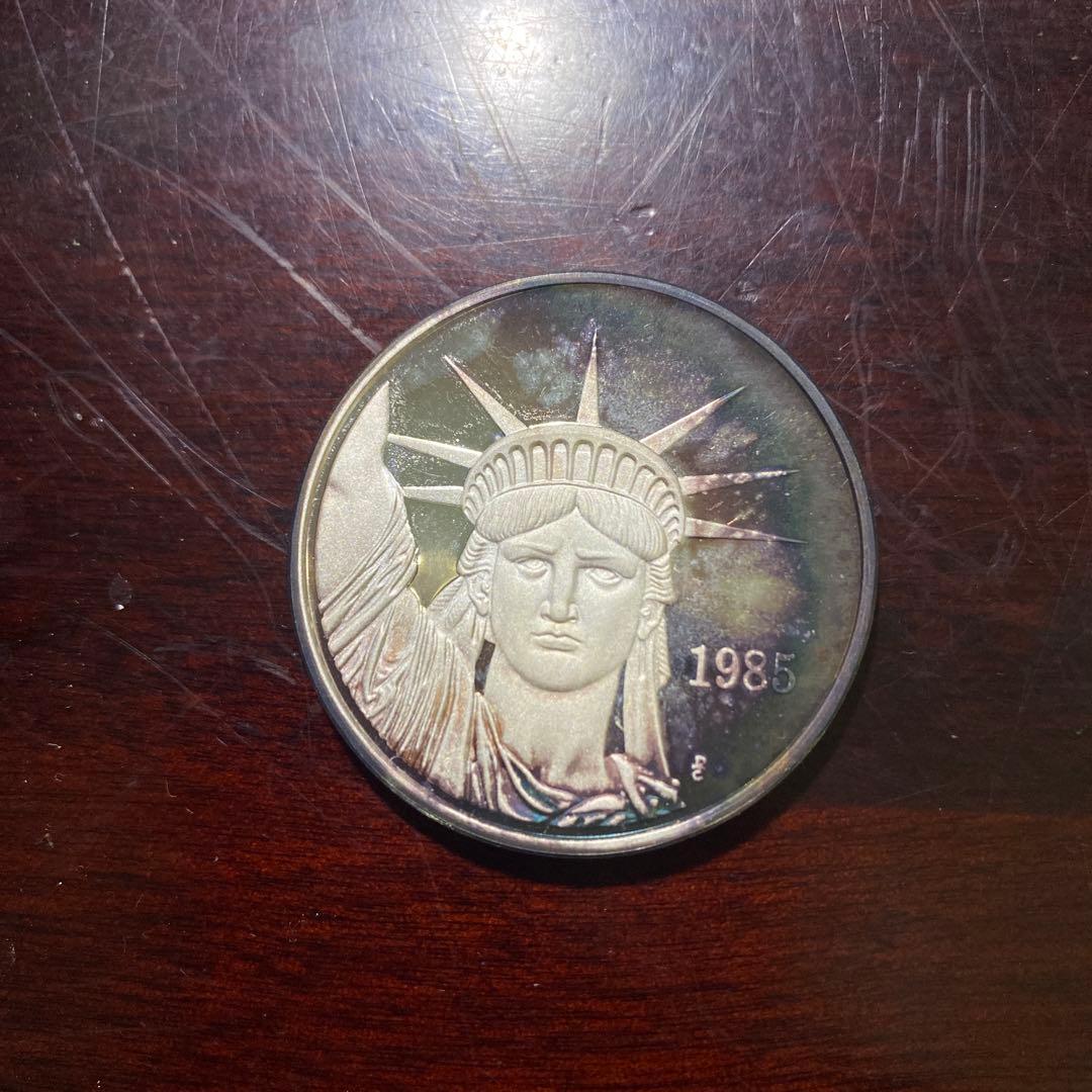 Liberty Trade Silver 自由の女神メダル 999