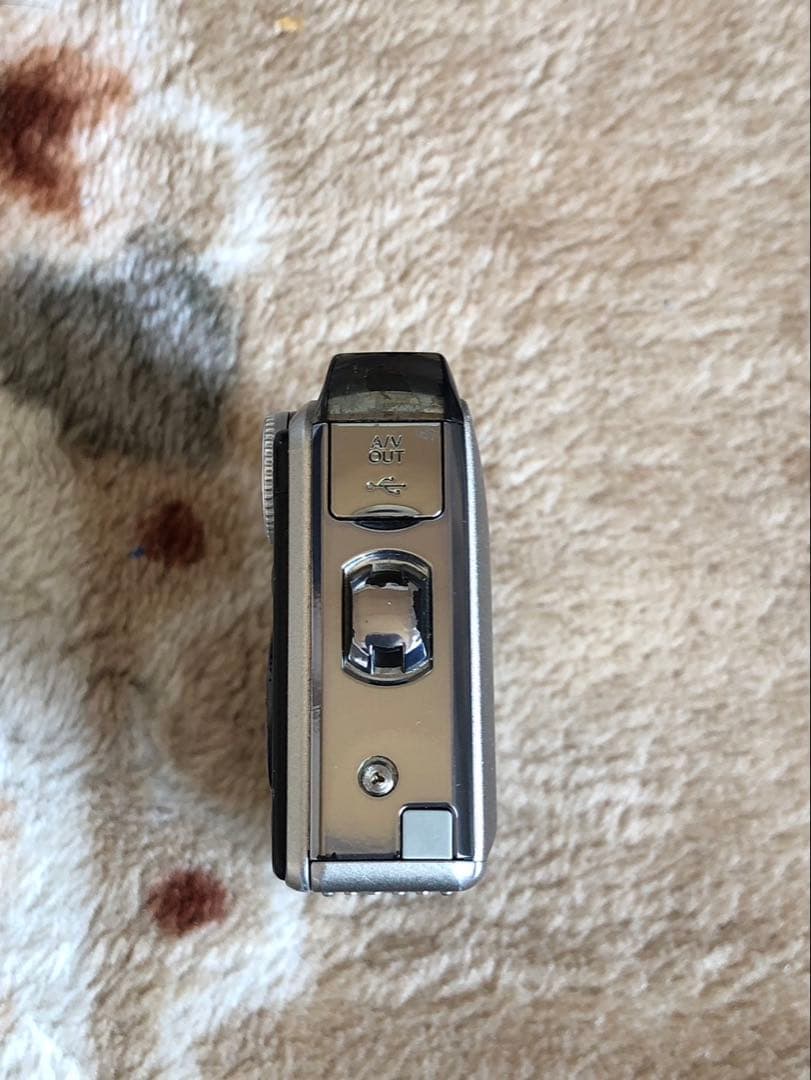 FUJIFILM FinePix F50fd ジャンク
