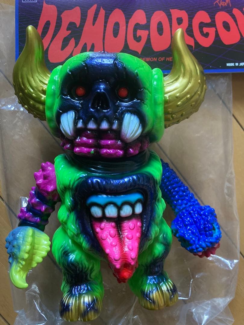 tkom デモゴルゴン　ソフビ