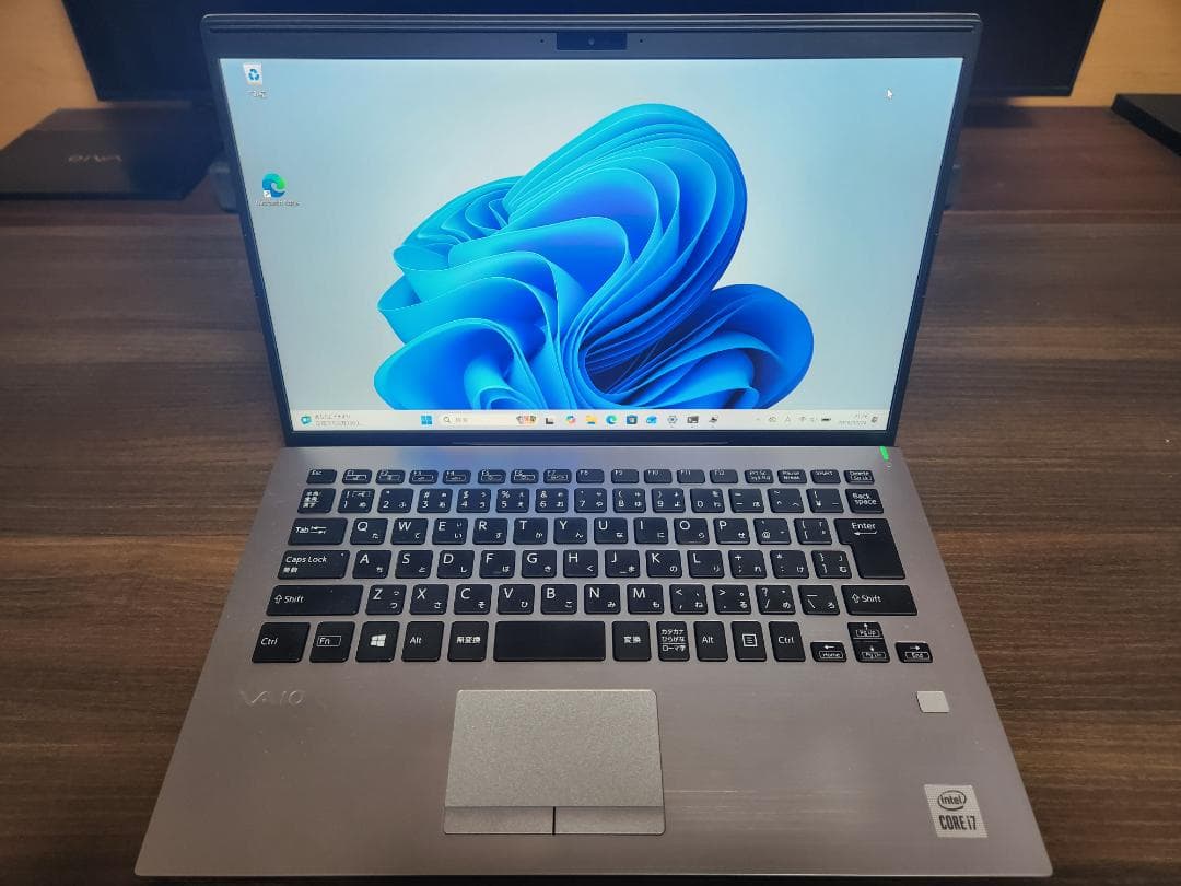 美品 VAIO SX14 i7-1065G7 16GB 512GB 4K液晶