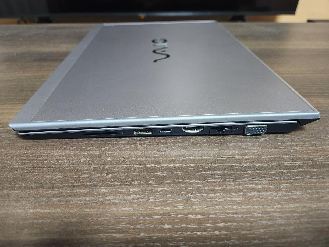 美品 VAIO SX14 i7-1065G7 16GB 512GB 4K液晶