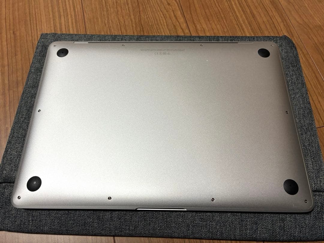 Apple MacBook Air13インチ M1チップ8GB/512GB