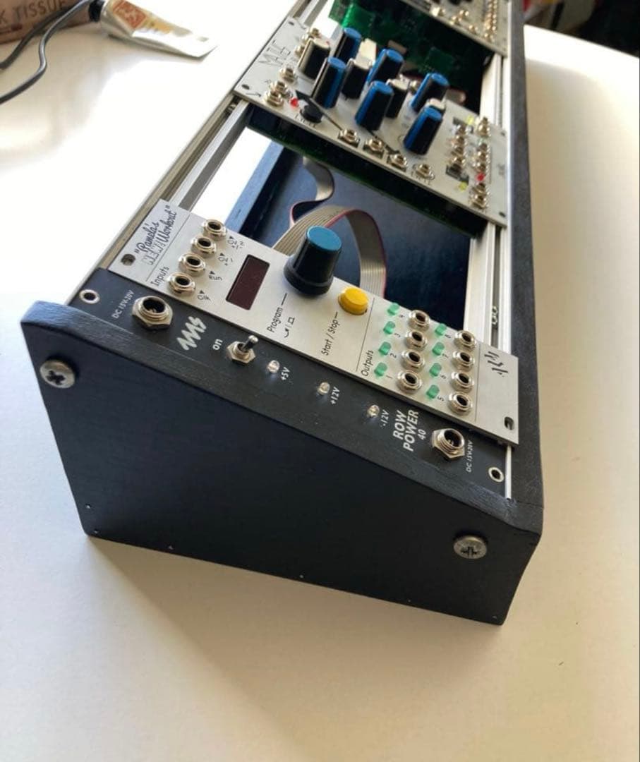 ユーロラック モジュラーケース 104HP 木製 DIY