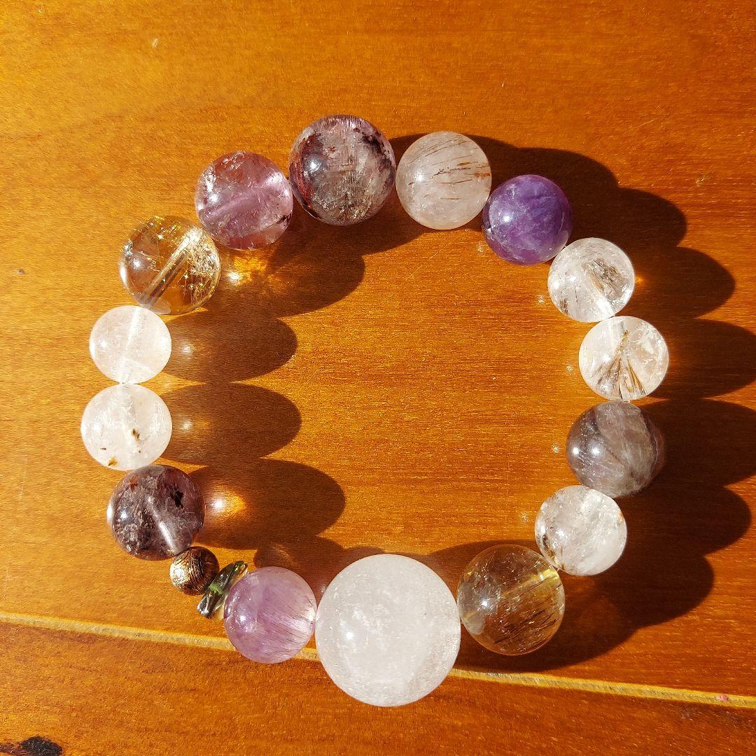 【ヒマラヤアイスクォーツ・スーパーセブン】ギベオン　モルダバイト　クンツァイト