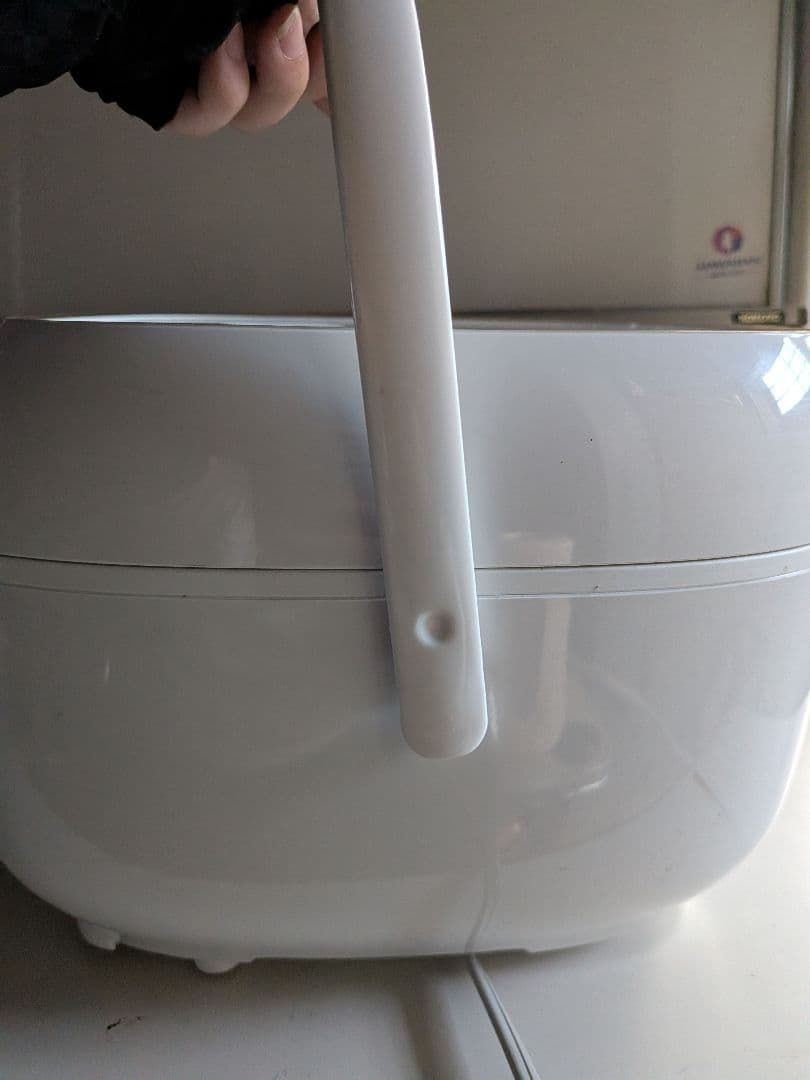 パナソニック　IHジャー炊飯器　3.5合炊き　SR-KT060　2022年製