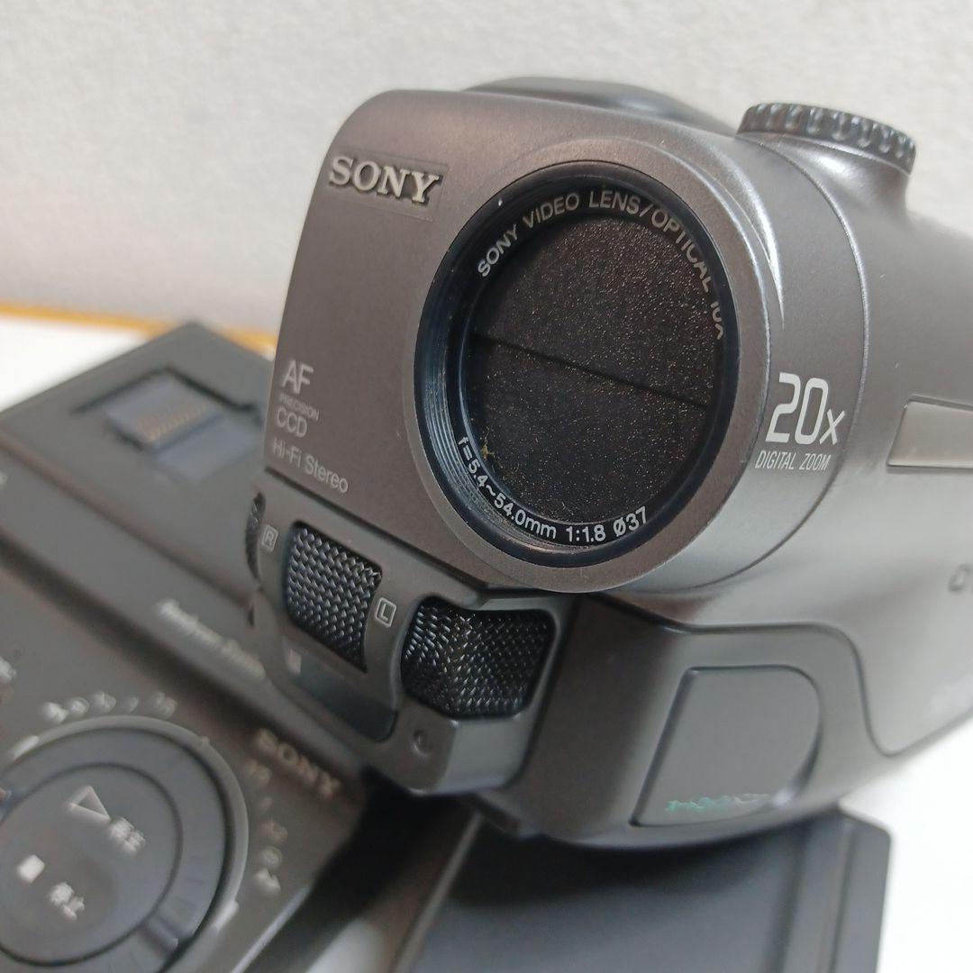 稼動品！SONY video Hi8 Handycam （CCD-TR11）