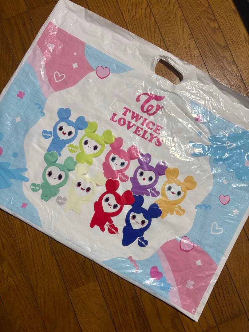 TWICE GIGO限定　お昼寝クッション　だきつきポシェット　ナヨン　ナブリー