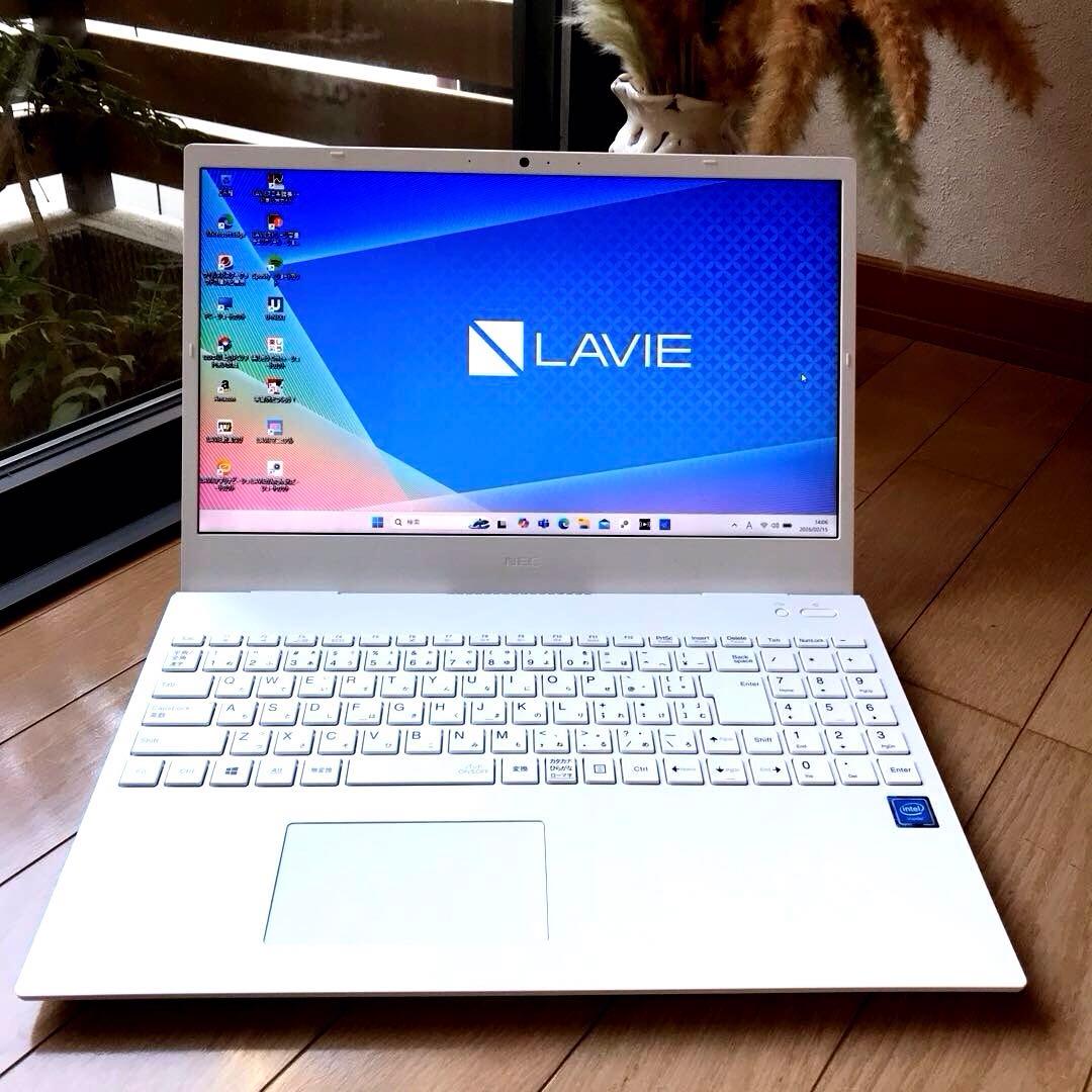 NEC LaVie N1515/AAW【Office 】