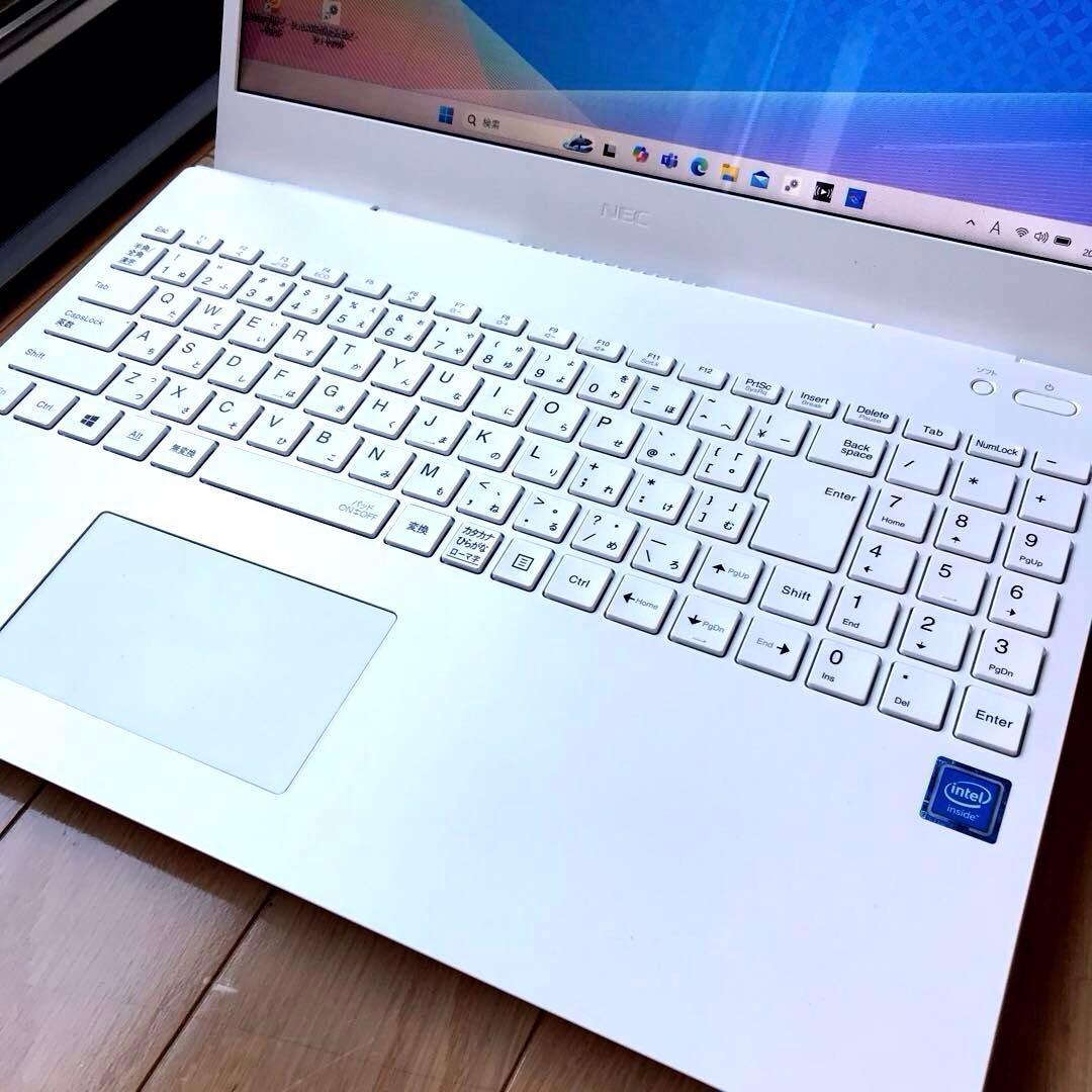 NEC LaVie N1515/AAW【Office 】