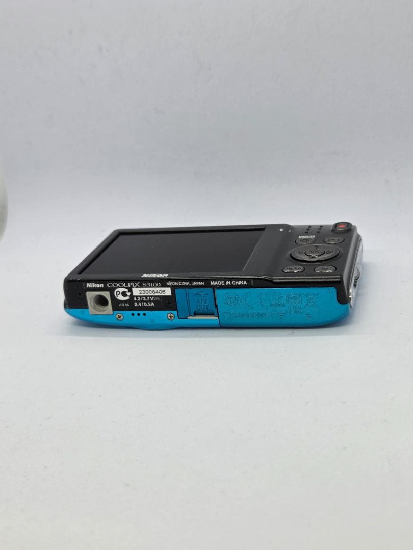 【スマホ転送OK】ニコン NIKON COOLPIX S3100 水色