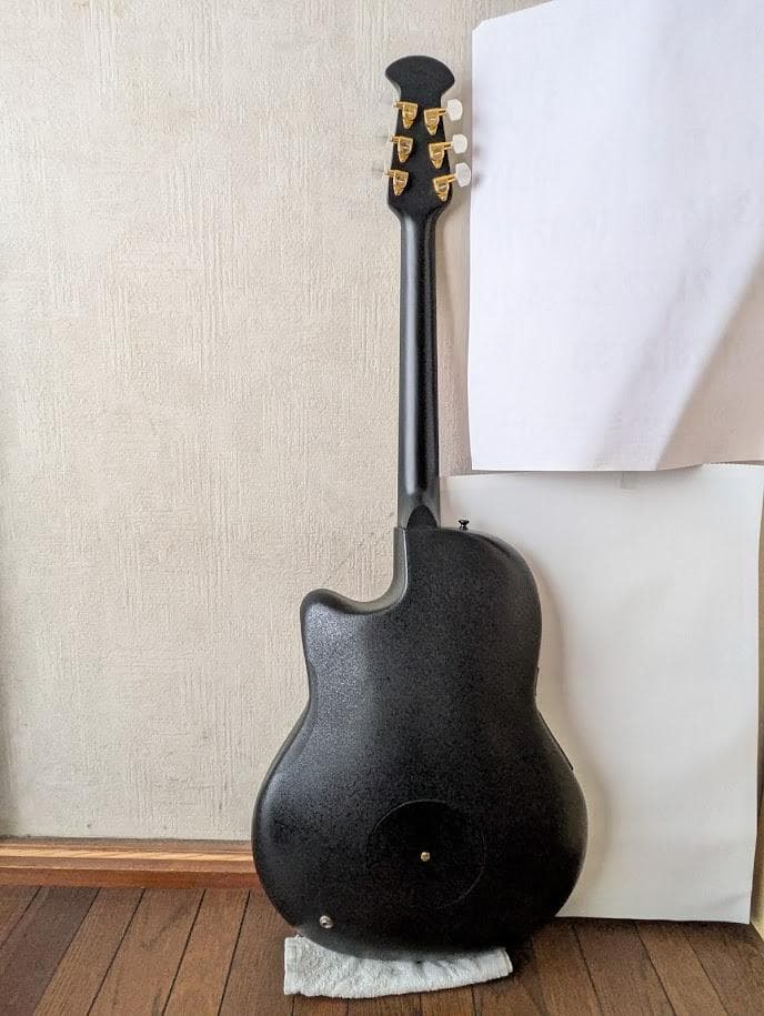Ovation Celebrity CP257-5BQ　純正ハードケース・取説付