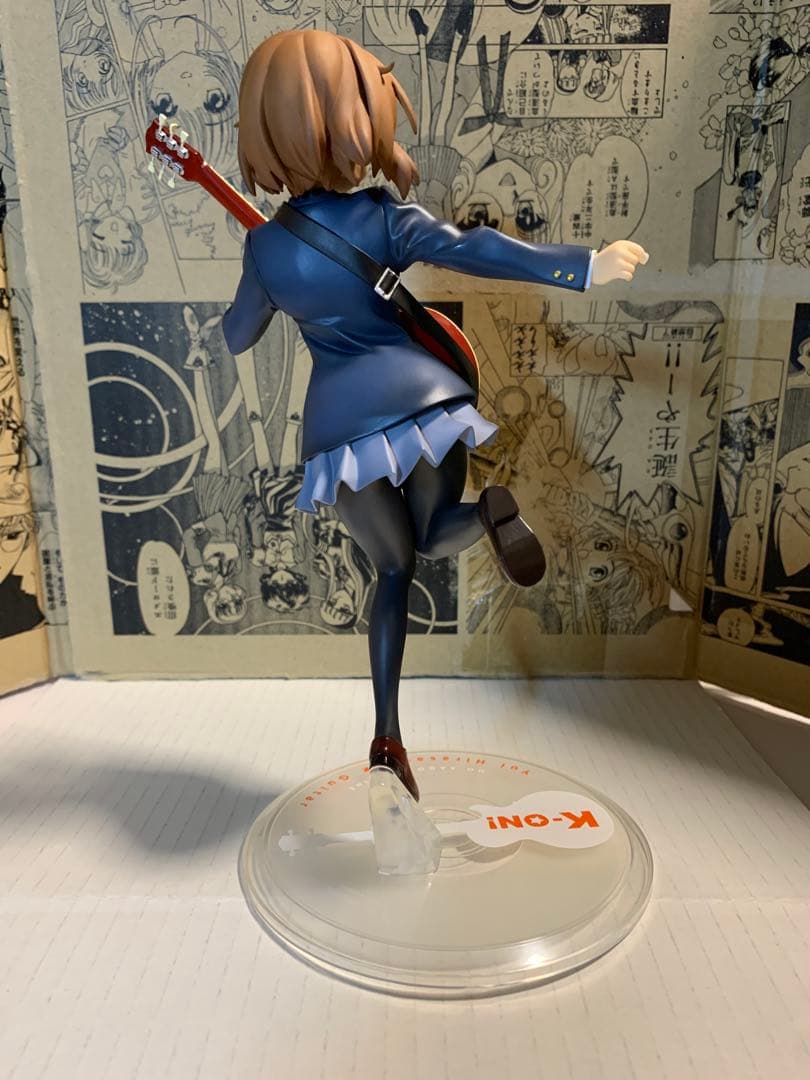 平沢唯 「けいおん!」 1/8 PVC製塗装済み完成品