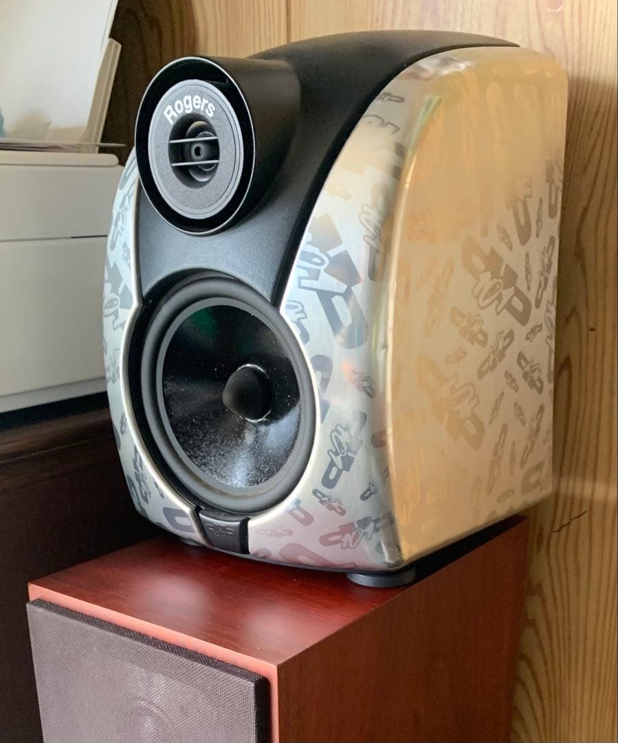 英国ロジャース•スピーカーDB101