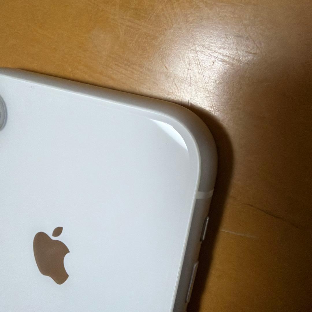 iPhone XR 本体 美品 画面割れなし 動作良好 初期化済み