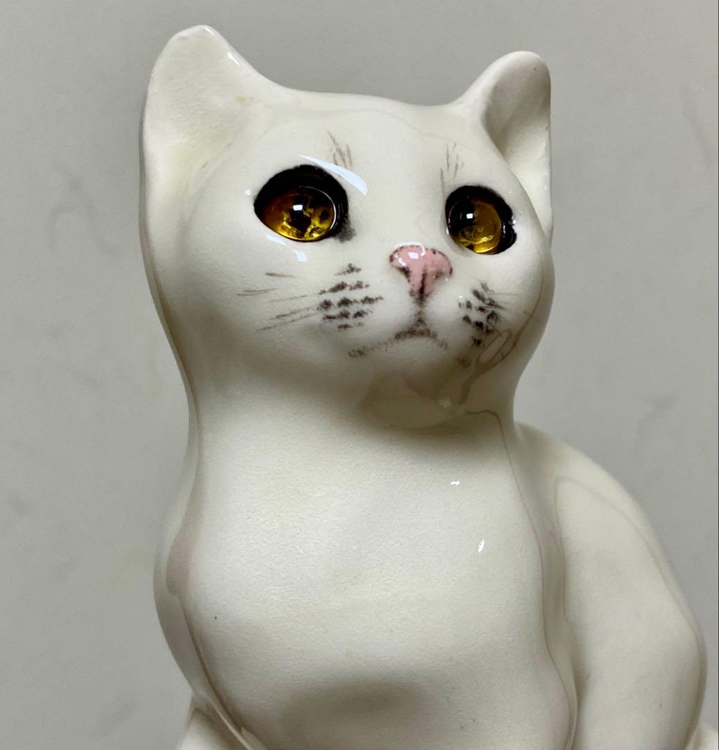 ウィンスタンレイキャット　ケンジントンキャット　初期作品　白猫仔猫