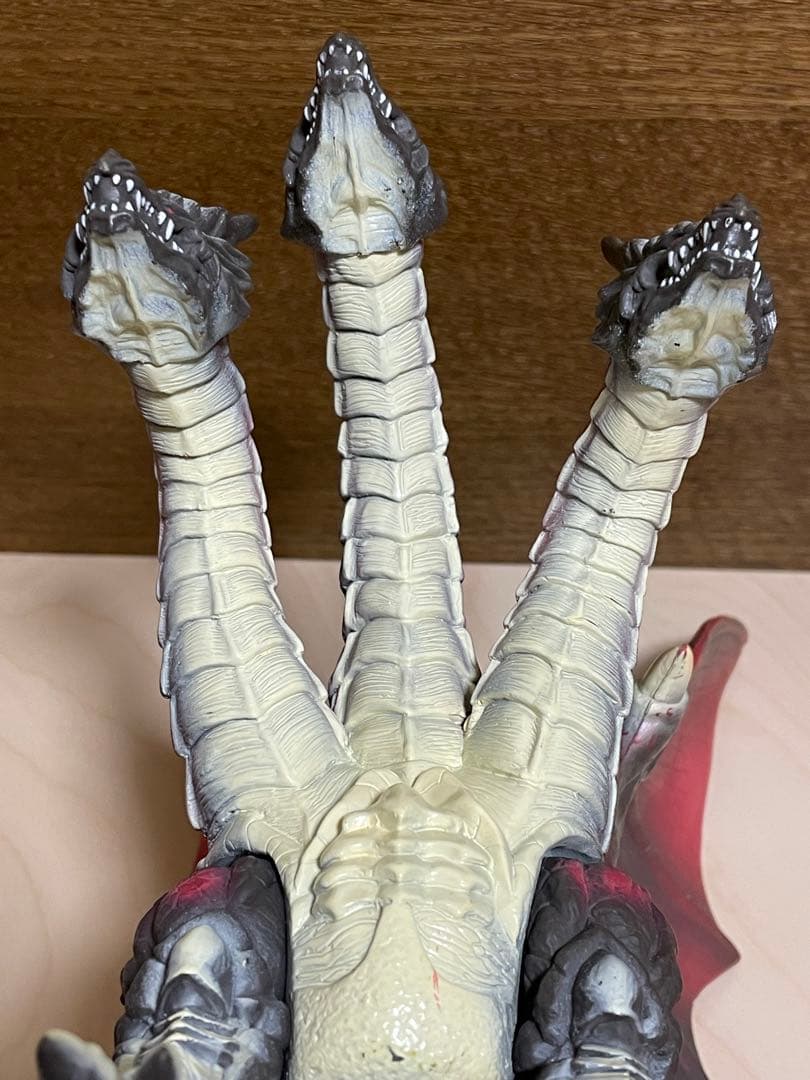 バンダイ 宇宙超魔獣 デスギドラ ソフビ 東宝 モスラ 1996