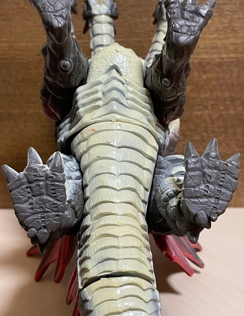 バンダイ 宇宙超魔獣 デスギドラ ソフビ 東宝 モスラ 1996