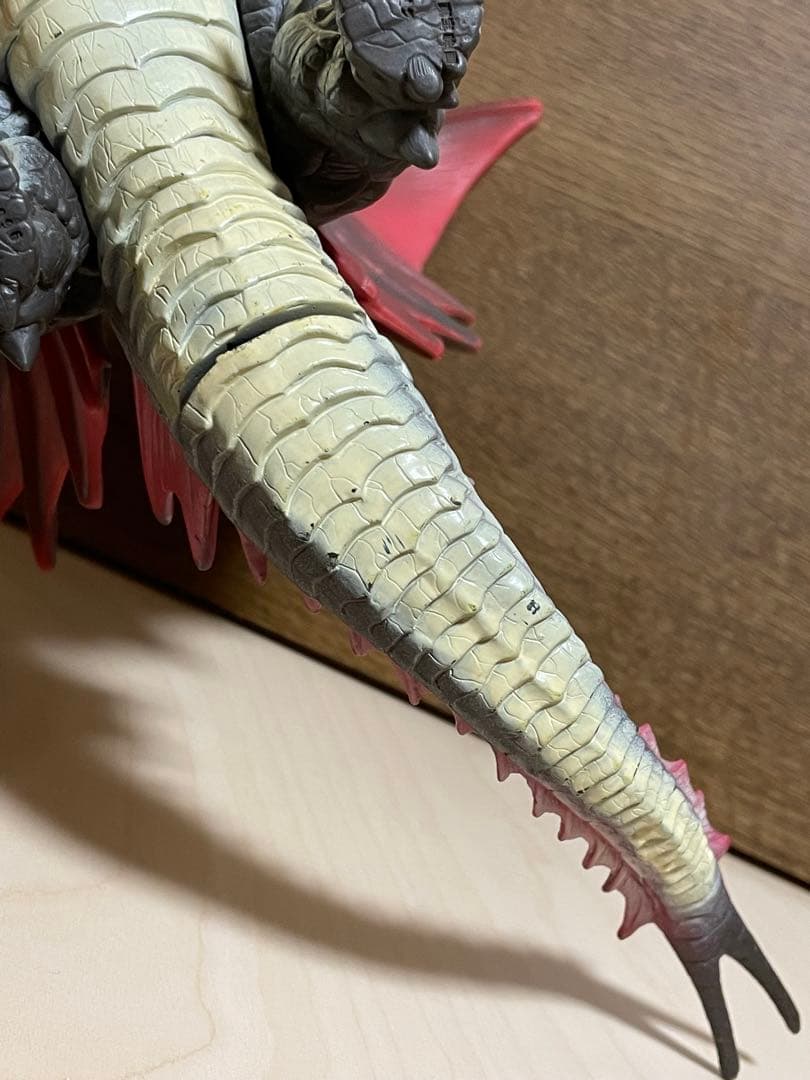 バンダイ 宇宙超魔獣 デスギドラ ソフビ 東宝 モスラ 1996