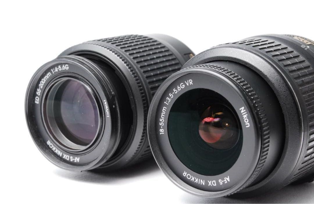 【新品級】Nikon D5300 Wレンズ Wi-Fi転送可能 人気のレッド‼