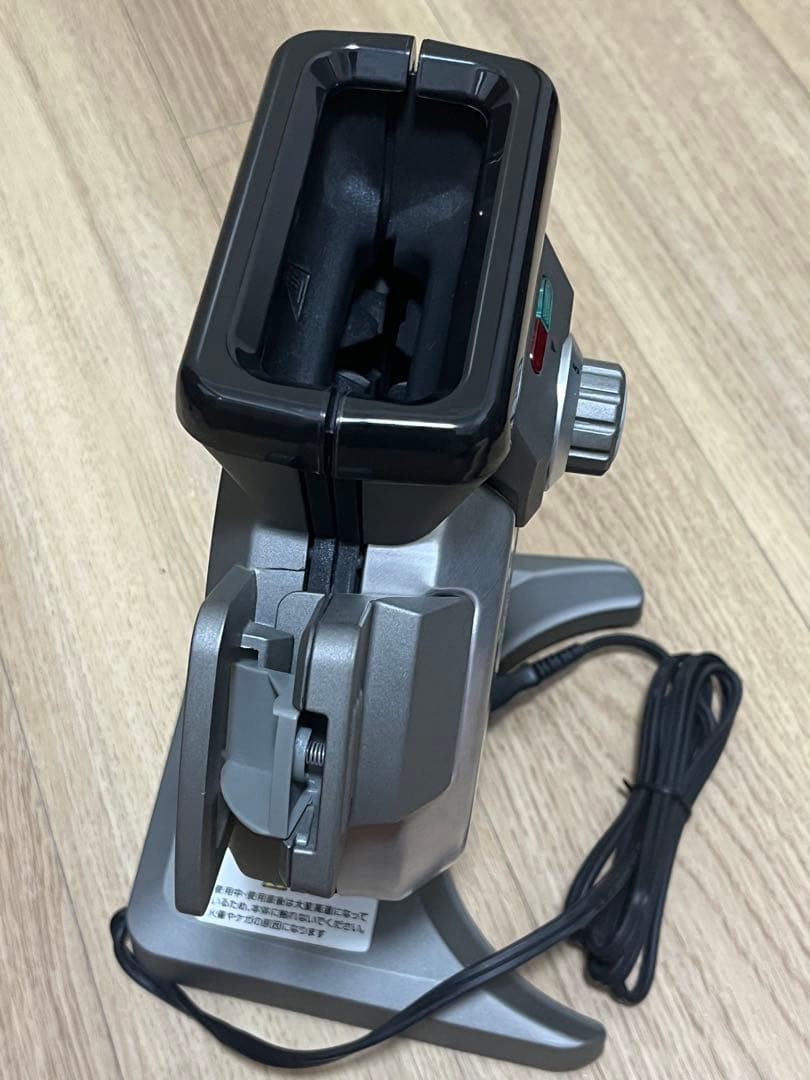 未使用　説明書付　クイジナート　縦型ワッフルメーカー　WAF-V100J