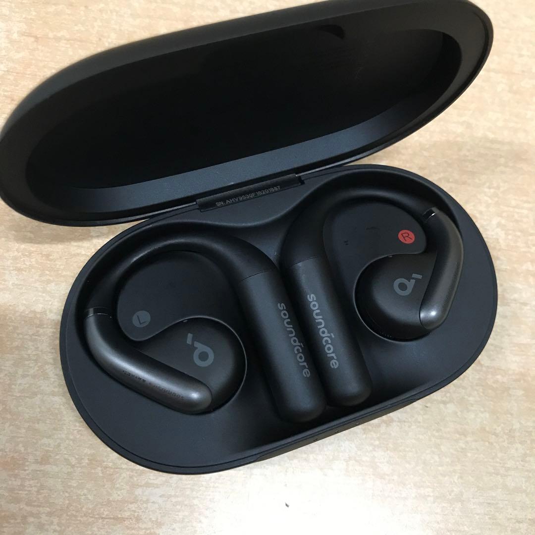 ANKER 完全ワイヤレスイヤホン Soundcore AeroFitブラック