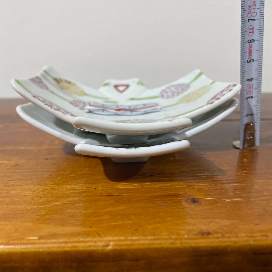 【レア・新品・未使用】西富陶磁器＆伊万里焼 徳七窯 着物銘名皿 手まり花＆色絵菊