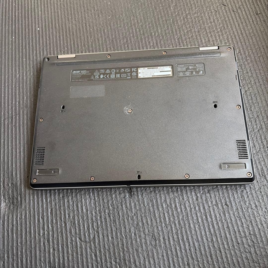 Chromebook本体 充電器付き
