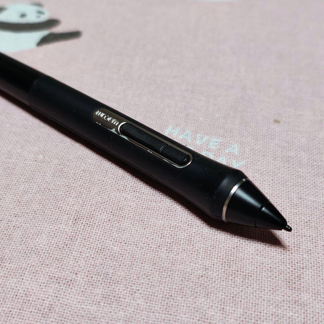 Wacom Cintiq Pro 16 2021年製 ＆ タブレットスタンド