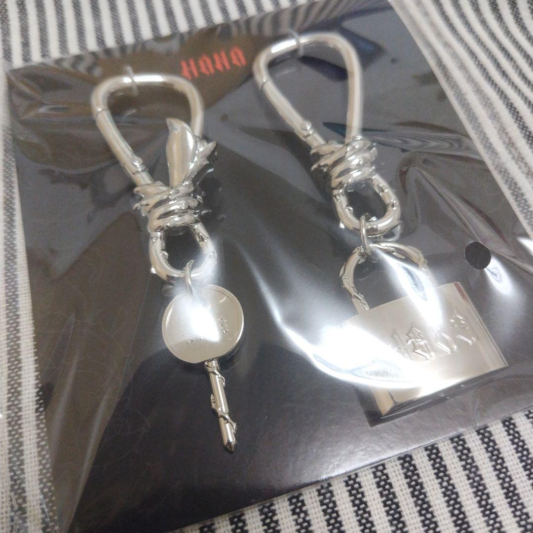 HANA BAD LOVE カラビナセット CHIKA NAOKO キーホルダー