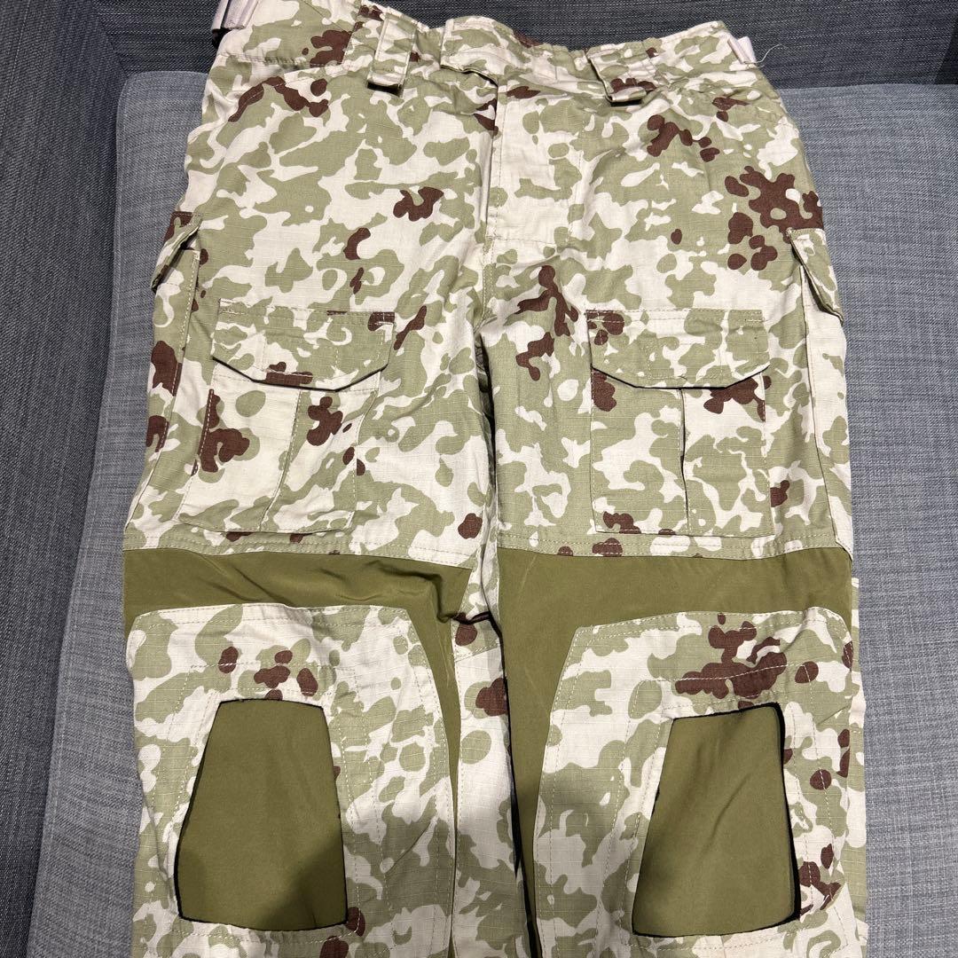 陸上自衛隊　砂漠迷彩　※官品ではありません