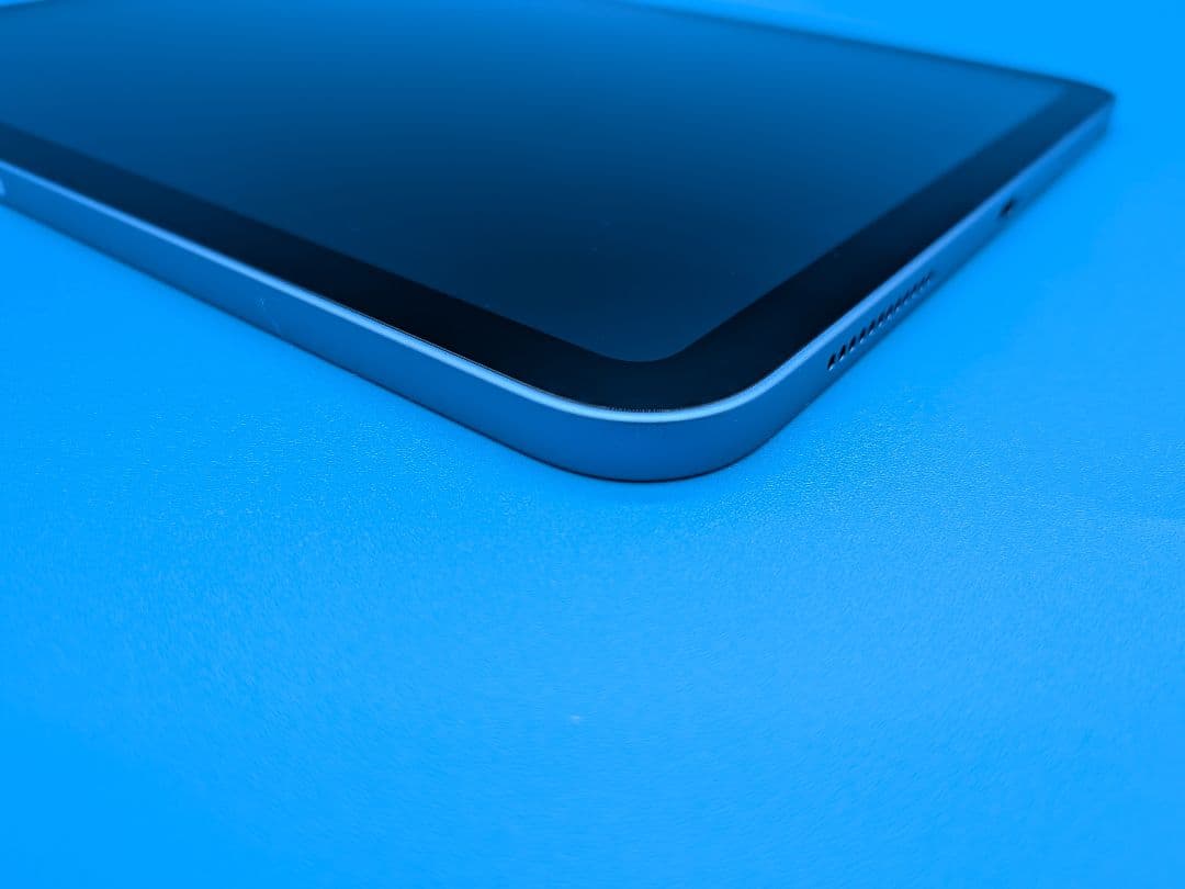 【美品】iPad 第10世代 ブルー 64GB Wi-Fiモデル【付属品完備】