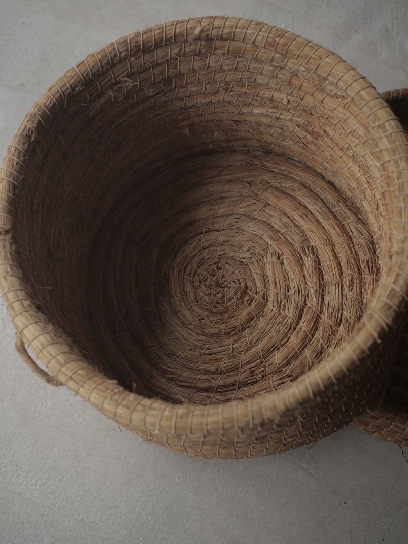 藁いずみ　お櫃入れ　いじこ　猫ちぐら　藁　かご　籠　古道具　アンティーク　民藝