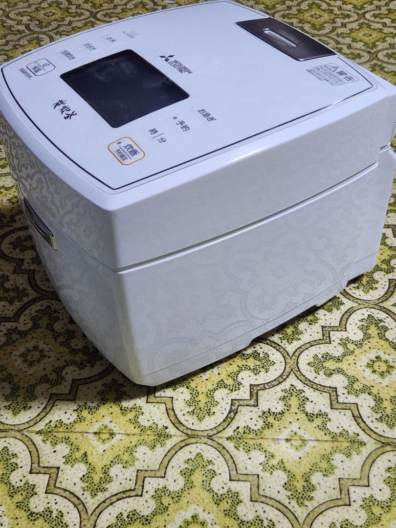 5.5合炊き 炊飯器 三菱 炭炊釜 IHジャー 2020年製 NJ-VEB10