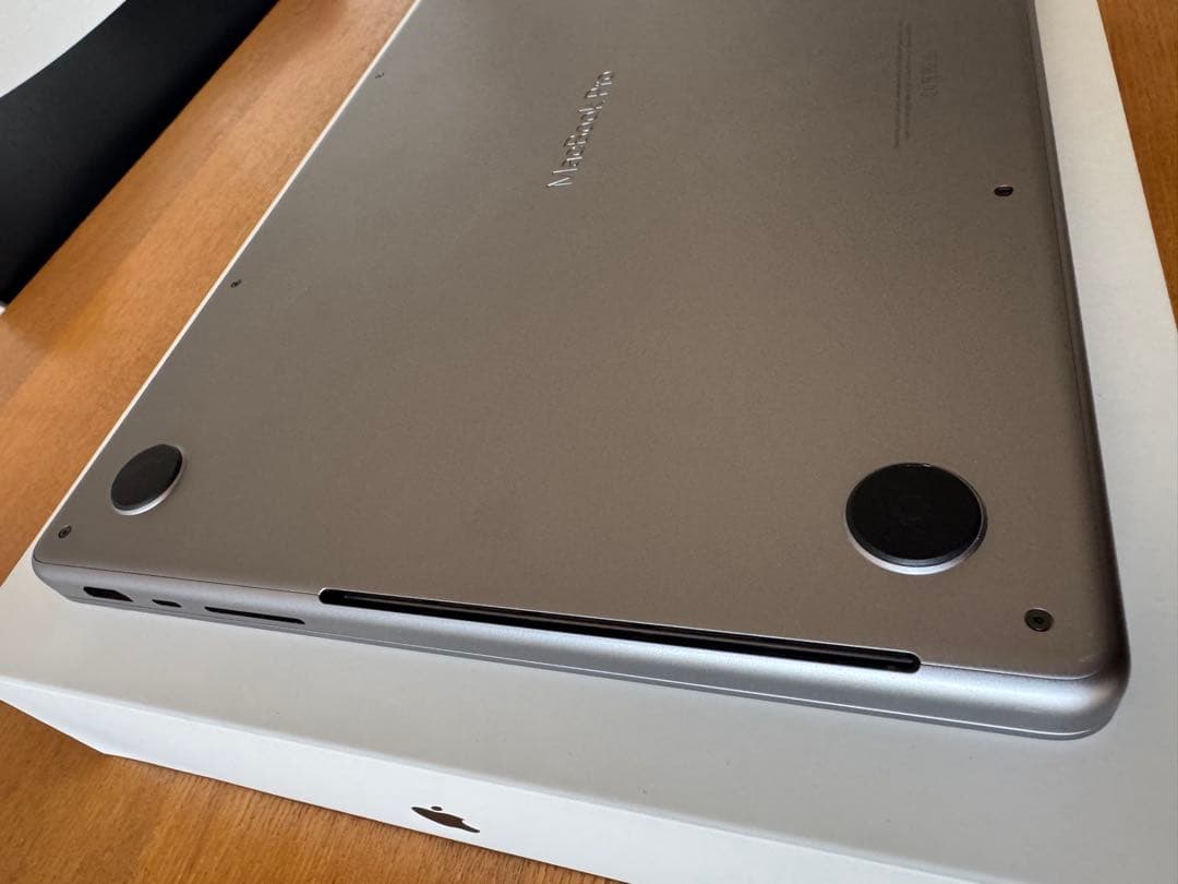 【美品】MacBook Pro 14インチM1 Pro /16GB /512GB