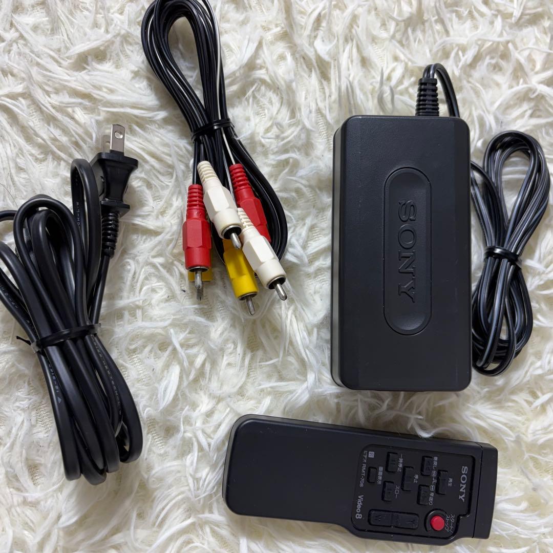 【完動品】SONY CCD-TRV85 Handycam 付属品多数