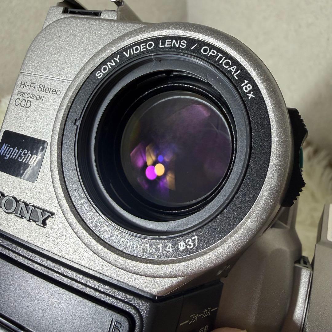 【完動品】SONY CCD-TRV85 Handycam 付属品多数