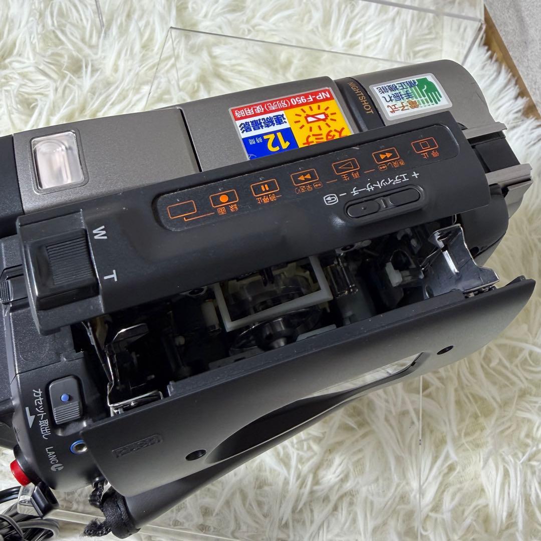 【完動品】SONY CCD-TRV85 Handycam 付属品多数