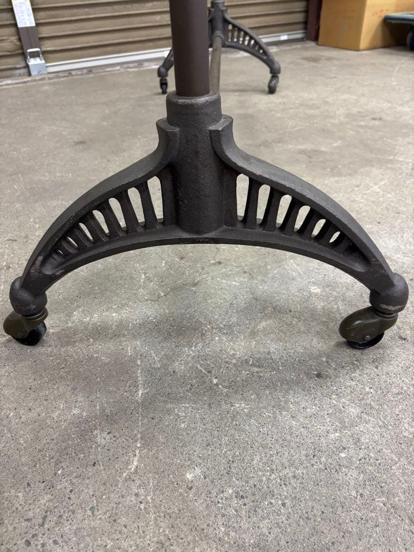 西川金太郎 廃盤品 アンティーク真鍮ゴールドハンガーラック　送料無料