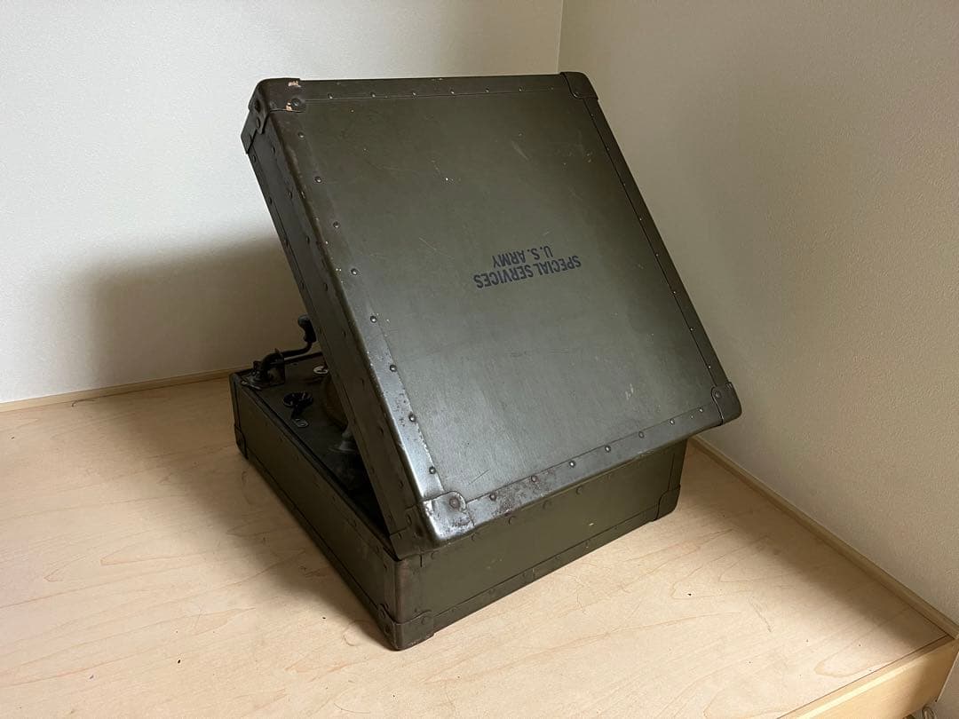 米軍 蓄音機 US ARMY SPECIAL SERVICE 店舗オブジェ