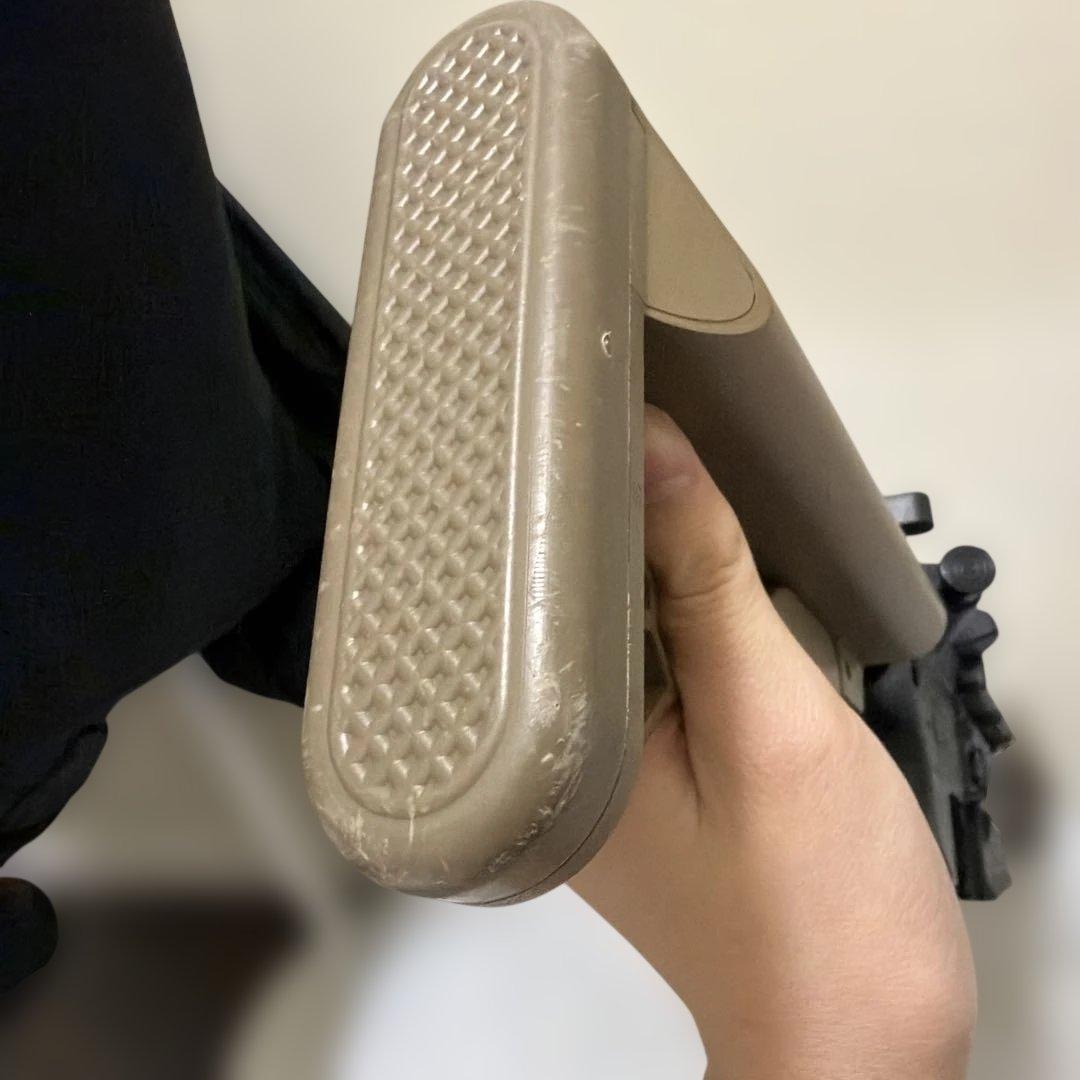 電動ガン ブラック/タン セミオート/フルオート