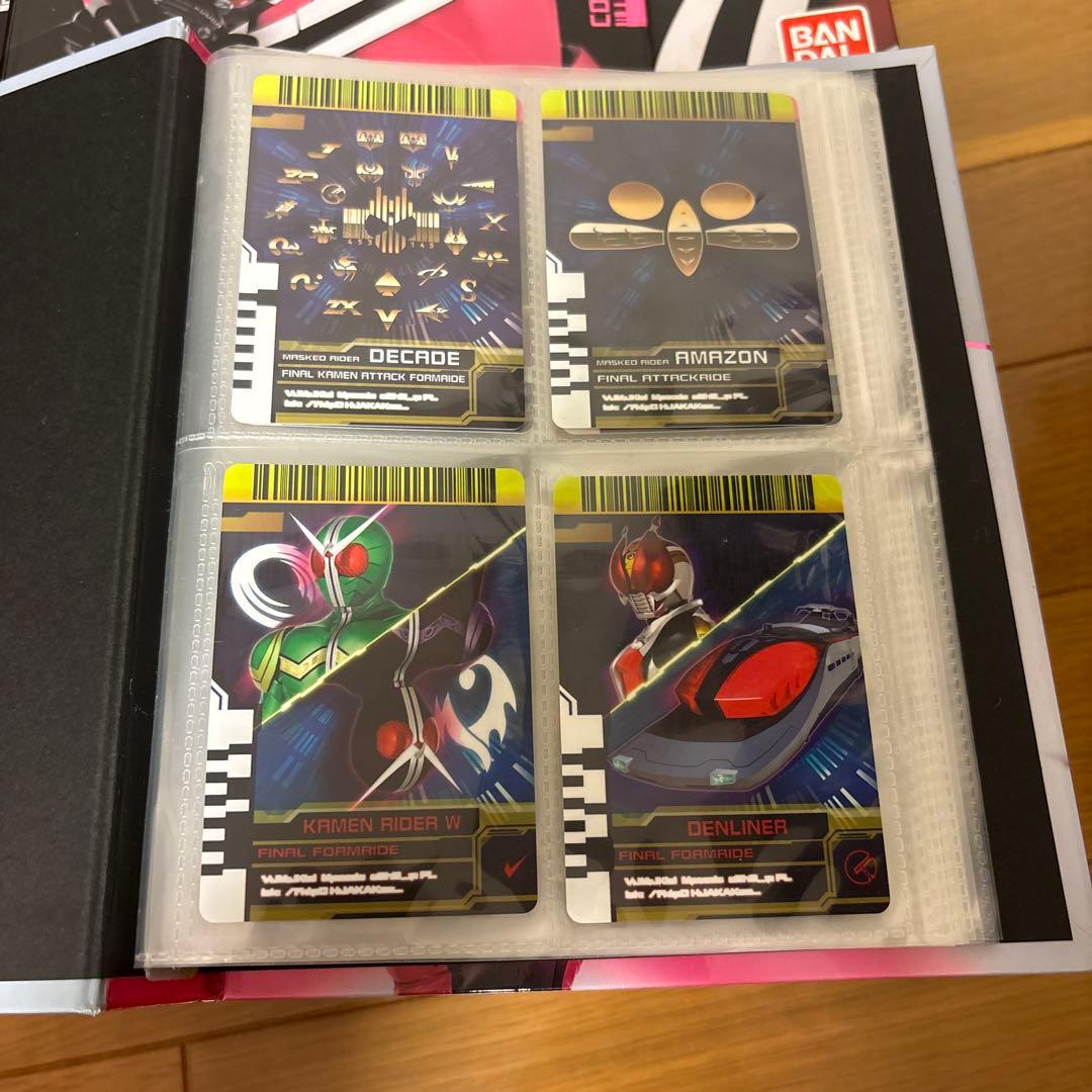 CSMライダーカードextra＋カードバインダーセット 仮面ライダーディケイド