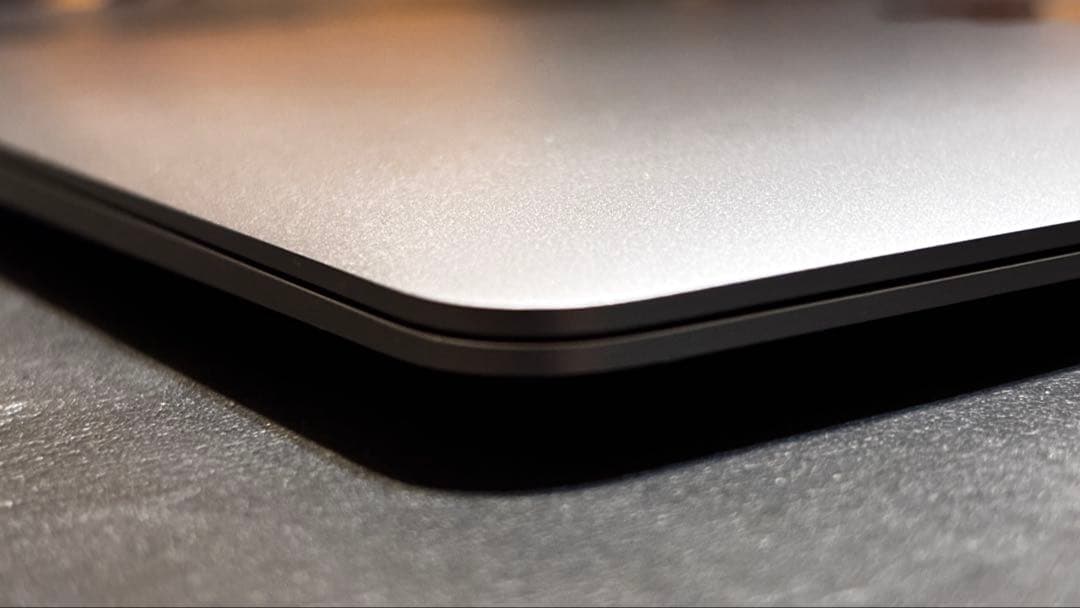 【美品】MacBook Air M1 2020 256GB 箱・純正充電器付き