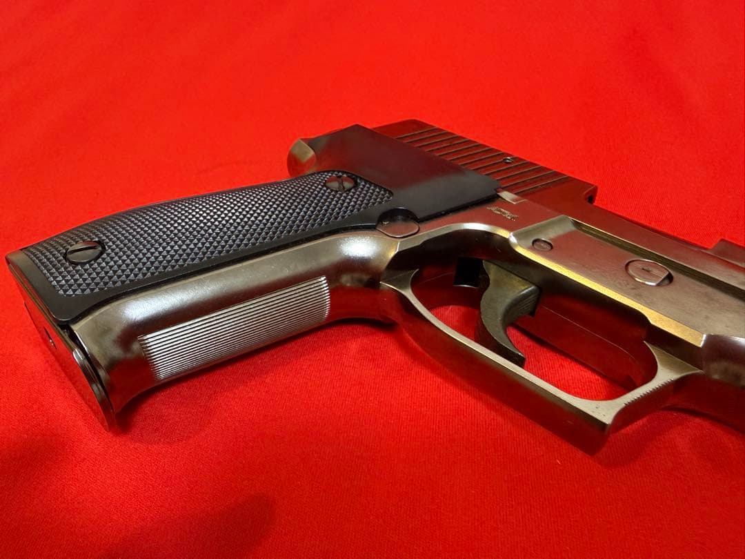 GUNZE SIG SAUER P226 STEELエアーソフトガン グンゼ産業