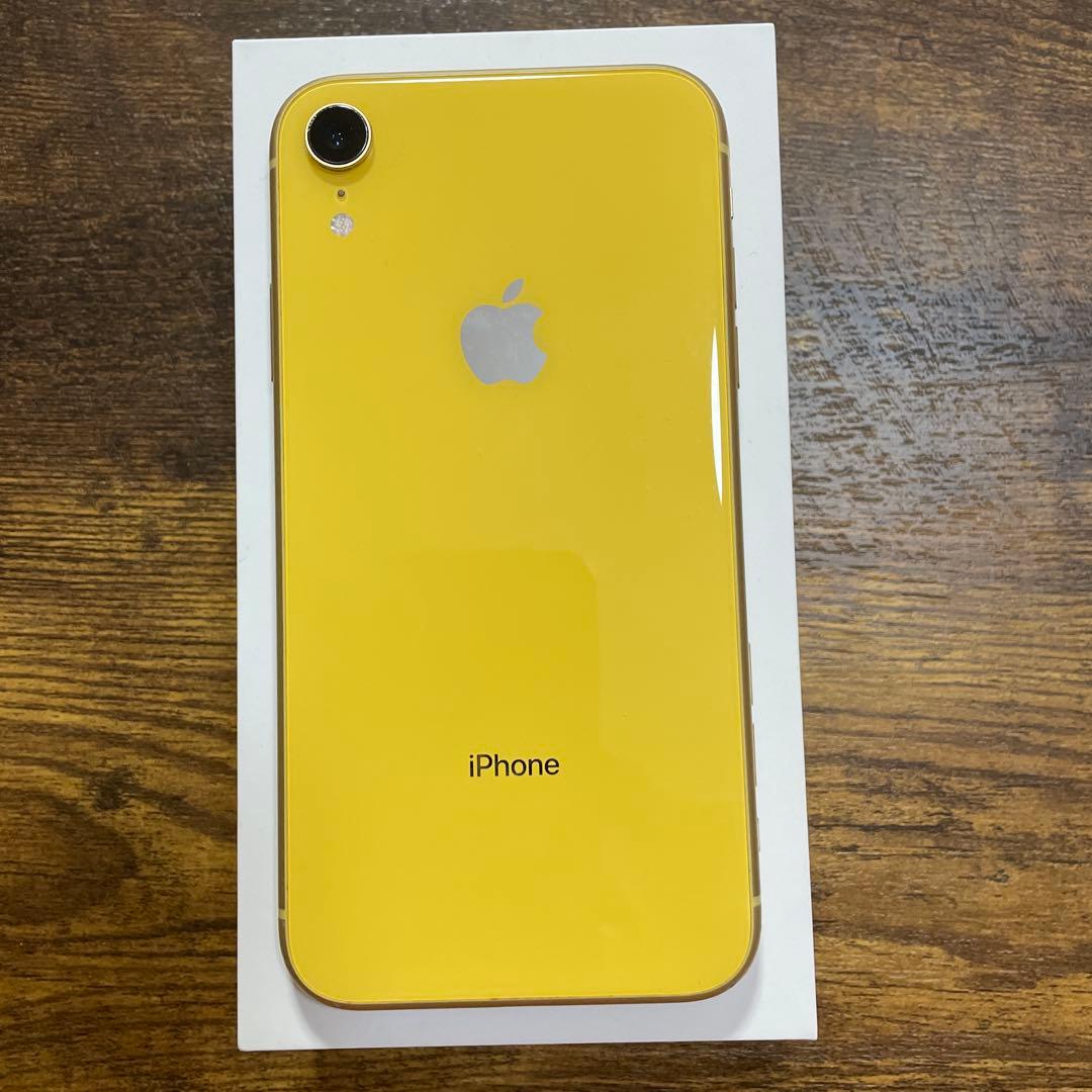 iPhoneXR イエロー本体 ひび割れ