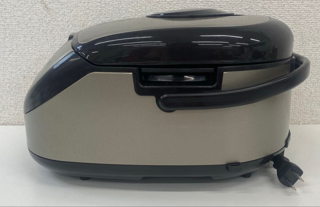 HITACHI 日立 IH炊飯器 5.5合炊き RZ-BC10M 2023年製