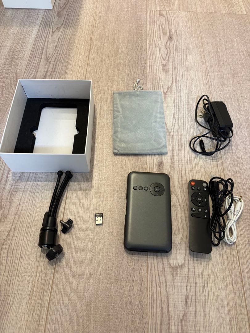 UENO-mono KABENI ミニスマートプロジェクター