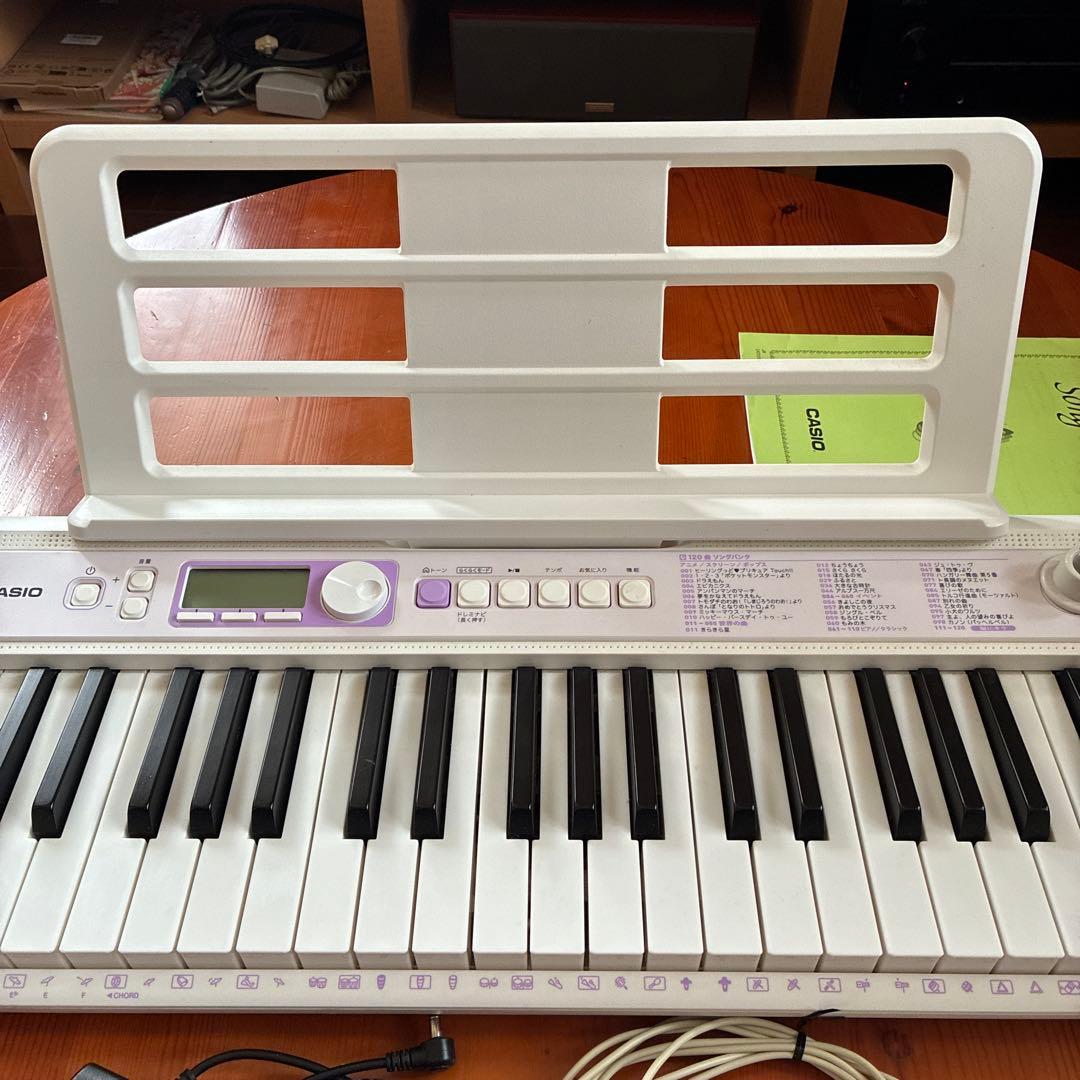 CASIO LK-315 HIKARI NAVIGATION 電子キーボード中古